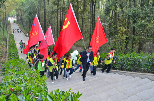 1743061611708637.jpg QQ20250327-154310_副本.jpg