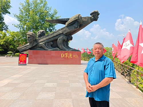 1753532715201013.jpg 2025年7月15日四川省广元市苍溪县城东南3公里处陵江镇村红四方面军长征出发地渡标志_副本.jpg