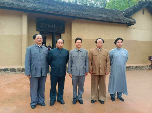 1757681672213688.jpg 08fe7e8b13c94413a0d452fd0474e2d6~tplv-tt-origin-web_gif_副本.jpg