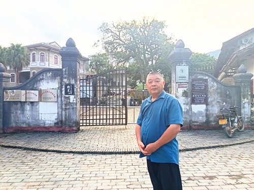 1760175771109654.jpg 2025年9月20日广西壮族自治区玉林市容县县城城西北面,距离县城约 14 公里的松山镇大中村,容县抗日纪念馆又名夏威夏国璋别墅_副本.jpg