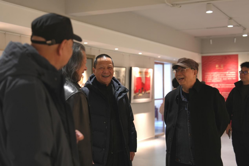 松风浩荡——纪念人民抗日战争暨世界反法西斯战争胜利80周年书画摄影展在京开幕